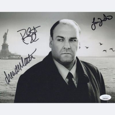 The Sopranos - Signed by Jamie-Lynn Sigler (Meadow), Robert Iler (A.J.) and Drea deMatteo (Adriana) | Catawiki