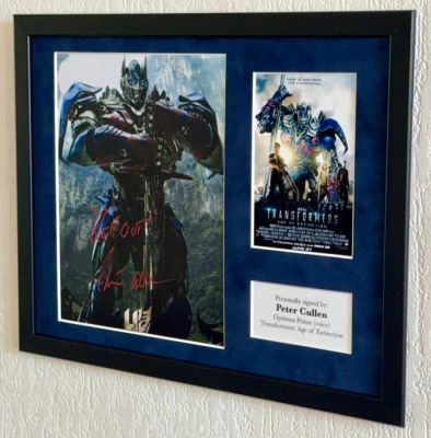 Transformers - Peter Cullen (Optimus Prime) Premium Framed, signed + Certificate of Authenticity | Catawiki