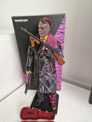 Xensation Collectible - Figure - Two-Face Double - Plastic, Textile, Metal | Catawiki