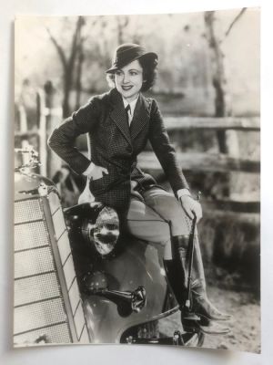 Roger Viollet - Olivia de Havilland - Tirage d’époque - C. 1940 | Catawiki