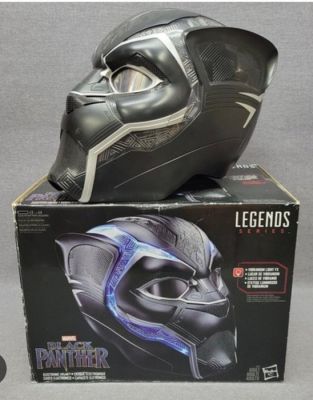 Marvel: Avengers - Hasbro - - Movie prop Black Panther Helmet Premium | Catawiki