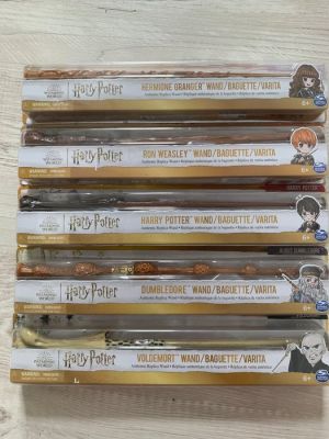 Wizarding World - Figure - Harry Potter replica wands set (6) - Plastic | Catawiki