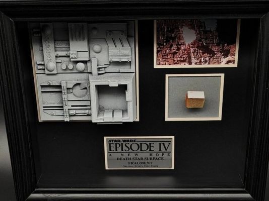Star Wars Episode IV: A New Hope - Death Star I - - Movie prop Original fragment | Catawiki