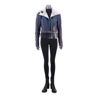 STAR TREK: PICARD (2020-2023) - Lot #379 : Dr. Beverly Crusher‘s (Gates McFadden) Screen-Matched Distressed Mariposas Costume