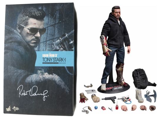 Robert Downey Jr. as Tony Stark [The Mechanic] / Iron Man in Iron Man 3 (Beckett Witnessed) Signed Hot Toys MMS209 1/6th Scale Action Figure | SWAU