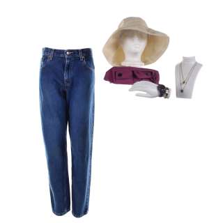 Lot #2 – The Shrink Next Door Phyllis Shapiro Kathryn Hahn Screen Worn Wardrobe Lot Set Ep 108