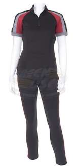 Hunger Games, The - Katniss’ Stunt Training Outfit (Jennifer Lawrence) | ScreenUsed