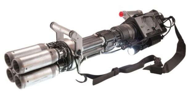 Pixels (2015) | Lot 1031 : Light-Up DARPA Light Cannon | Propstore