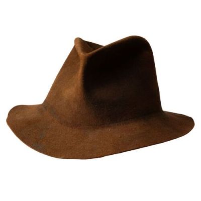 Nightmare on Elm Street 4, A: the Dream Master (1988) | Lot 261 : Freddy Krueger’s (Robert Englund) Screen-Matched Distressed Fedora | Propstore