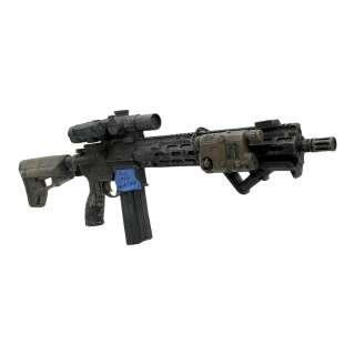 Suicide Squad (2016) Rick Flag (Joel Kinnaman) Screen Used Prop Military Rifle | VIP Fan Auctions