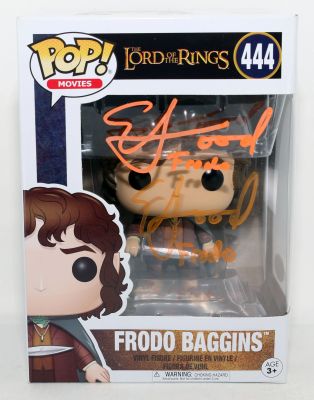 Elijah Wood as Frodo Baggins in The Lord of the Rings (JSA) Signed Funko POP! #244 with Character Name | SWAU