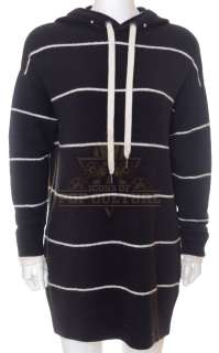 Lot 79 - Kevin Can Wait (TV) - Vanessa Cellucci’s (Leah Remini) Hooded Sweater - 1097