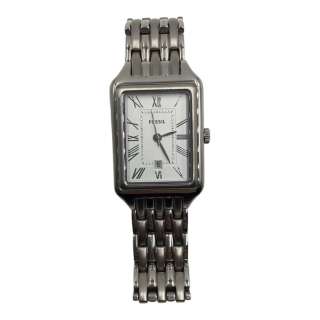 G20 Joanna Worth (Elizabeth Marvel) Screen Used Watch | VIP Fan Auctions