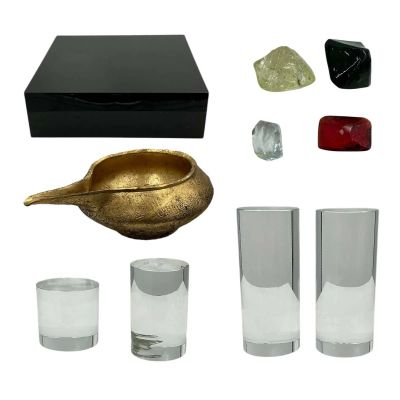 Lot 149: Play Dirty UN Press Conference Screen Use Bowl, Base, 4 Crystal Cylinder & 4 Jewels | VIP Fan Auctions