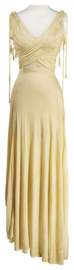 Lot 485 - Anne Baxter "Nefretiri" ivory period dress made for The Ten Commandments.