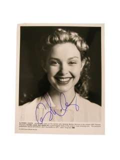 Lot 414 - Ashley Judd Signed Photo