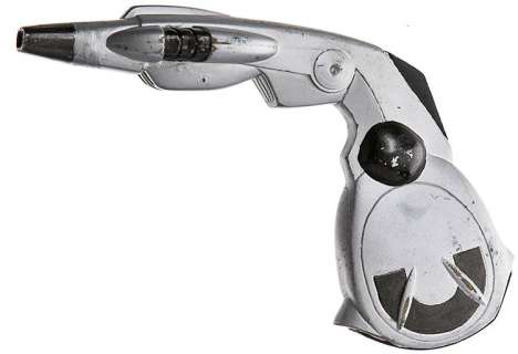 Star Trek: Deep Space Nine Ferengi Phaser | Propworx