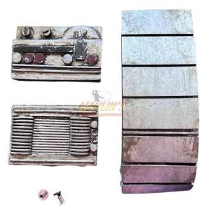 Lot 397 - The Mandalorian (2019-) - Lang (Michael Biehn) Belt Attachments