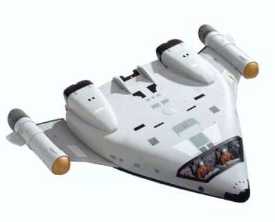 Star Trek - Lot 167 - JONATHAN ARCHER‘S MODEL SPACESHIP
