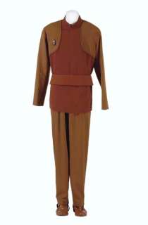 Star Trek: Deep Space Nine - Lot 463 - CONSTABLE ODO‘S UNIFORM
