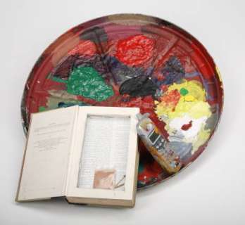 Lot 8 - HEROES ISAAC MENDEZ PROPS