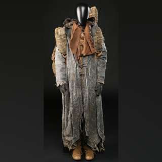 Noah (2014) | Young Shem Journeying Costume | Propstore