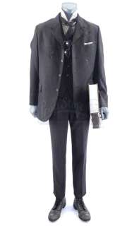 The House with a Clock in Its Walls | Isaac Izard’s (Kyle MacLachlan) Stunt Dirty Costume | Propstore