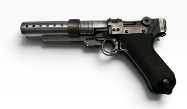 Lot 346 - Star Wars - Rogue One: A Star Wars Story (2016) - Jyn Erso Hero Metal A-180 Blaster Pistol | Hanlin Auction Service