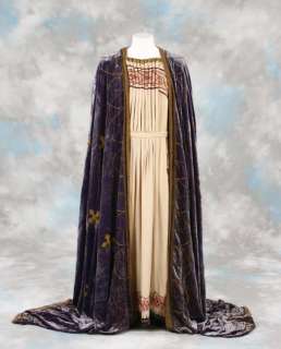 Lot 796 - Peter Ustinov Nero peplos & mantle from Quo Vadis