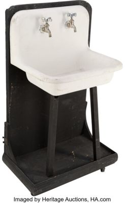 The Honeymooners (CBS TV, 1955-1956), Kramden Family Kitchen Sink Set Piece. | Heritage