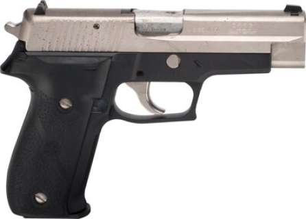 Face/Off (Paramount, 1997), John Travolta "Sean Archer" Hero Custom Sig Sauer P226.