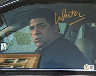 The Sopranos - Classic TV | The Sopranos - Classic TV - Vincent Pastore (Big Pussy). signed with Beckett COA | Catawiki