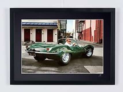 Steve McQueen And 1956 Jaguar Xkss | Steve McQueen and 1956 Jaguar Xkss - Fine Art Photography - Luxury Wooden Framed 70X50 cm - Limited Edition Nr 02 of 30 - Serial ID 16821 - Original Certificate (COA), Hologram Logo Editor and QR Code | Catawiki