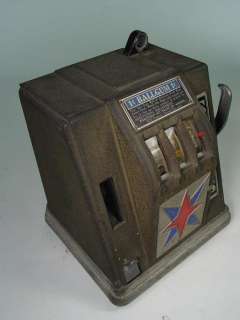 Vintage "Sparks" Cigarette Pack Winning Bubble Gum Slot Machine | Super Auctions