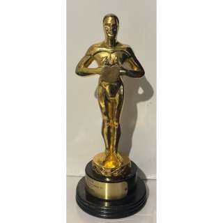 Memorabilia collection - The Dating Game (1973) - Hollywood Trophy, presented to actress Candice Bergen by Chuck Barris - No | Catawiki