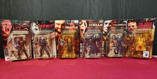 McFarlane Movie Maniacs Horror Icons Pack 6 Figures 1998/1999 - Sealed Blisters - Action figure - United States | Catawiki