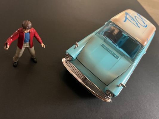 Harry Potter - Daniel Radcliffe - Signed 1959 Ford Anglia Diecast Car - with Beckett BAS Certificate | Catawiki