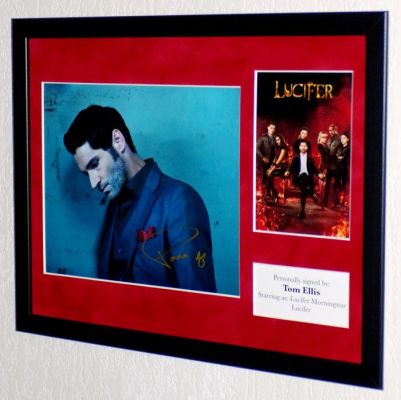 Lucifer - Tom Ellis (Lucifer Morningstar) Premium Framed, signed, Certificate of Authenticity | Catawiki