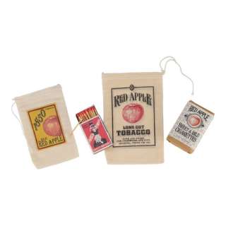 DJANGO UNCHAINED (2012) - Lot #1040 : Pack of Red Apple Cigarettes With Pouches and Matches