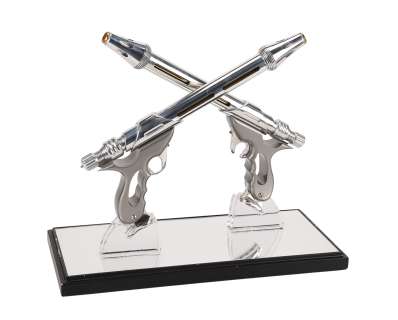 STAR WARS: PREQUEL TRILOGY - Master Replicas Jango Fett Blaster Display