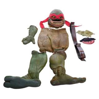 Teenage Mutant Ninja Turtles Original Trilogy (1990-1993) | Set of Raphael Costume Components | Propstore