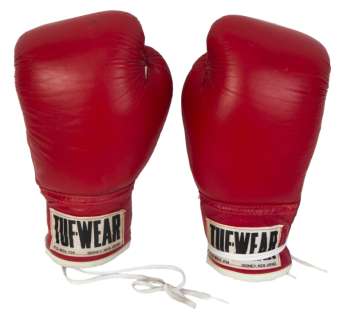 SYLVESTER STALLONE "ROCKY BALBOA" BOXING GLOVES FROM "ROCKY III" | Julien’s