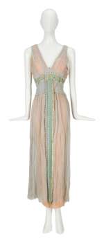 Lot 953 - ANNE BAXTER | "THE TEN COMMANDMENTS" "QUEEN NEFERTIRI" COSTUME GOWN