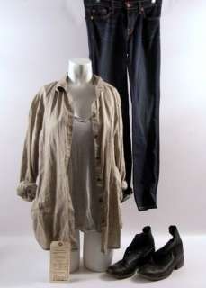 Lot 226 - Transcendence Evelyn (Rebecca Hall) Hero Movie Costumes