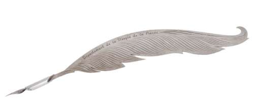 Lot 49 - Fantastic Beasts: The Crimes of Grindelwald | French Ministry of Magic Metal Feather Prop