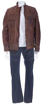 Looper - Old Joe’s Outfit (Bruce Willis) | ScreenUsed