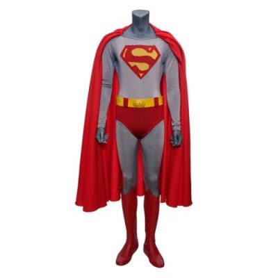 Superman III (1983) | Lot 585 : Superman’s (Christopher Reeve) Costume with Cape, Belt and Boots Replicas | Propstore