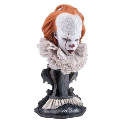 IT (2017) - Lot #2092 : Bill Skarsgard-Autographed Pennywise (Skarsgard) Bust