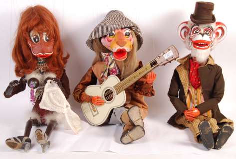 CARL CLIFFORD - INTERNATIONAL MINIPOPS - RARE PUPPET PROPS | Auctioneum Ltd
