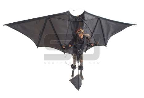 Lot 71 - Escape from L.A. - Hershe Las Palmas‘ Hang Glider Miniature (Pam Grier)